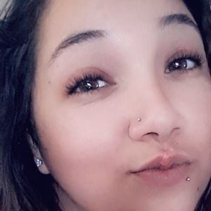 Meet your Posher, Britnee